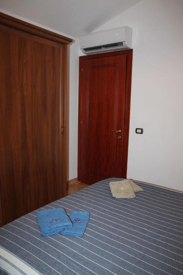 Magibac Due - Casa Vicino Aeroporto E Mater Olbia Apartment Ngoại thất bức ảnh